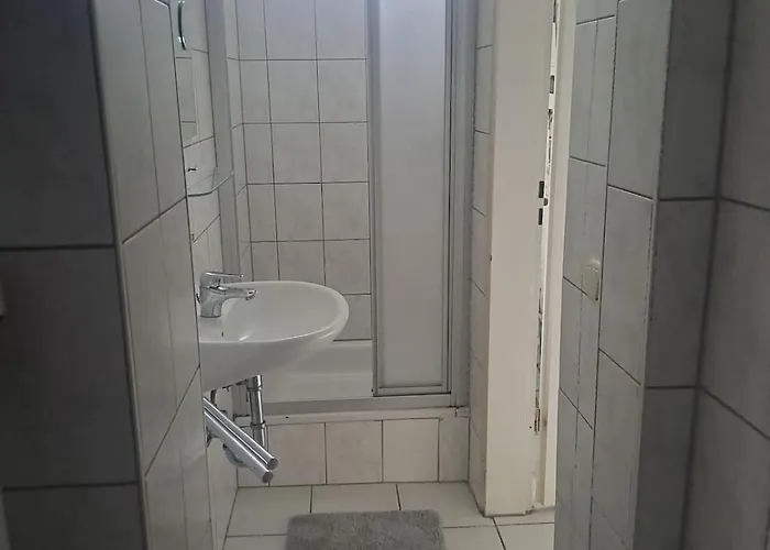 Geraeumige 2-z-whg M Wohnkueche Fuer 4 P Im 4 Og Apartament