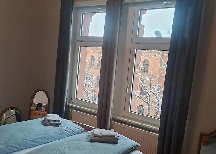 Apartament Geraeumige 2-z-whg M Wohnkueche Fuer 4 P Im 4 Og Frankfurt nad Menem